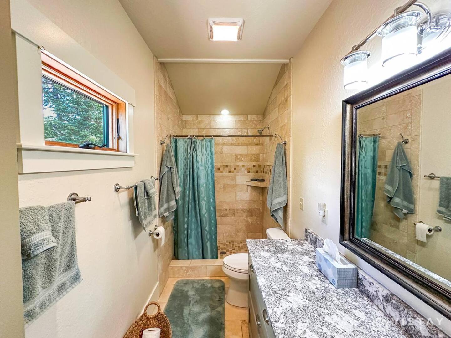 Вилла Summit Pines Hideaway - Amazing Mountain Views! Duck Creek Village Экстерьер фото