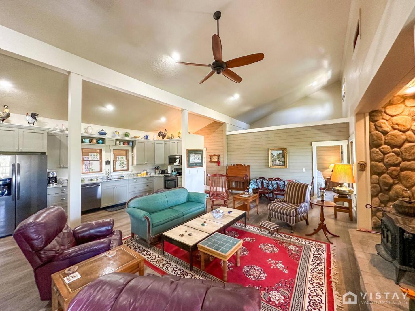 Вилла Summit Pines Hideaway - Amazing Mountain Views! Duck Creek Village Экстерьер фото